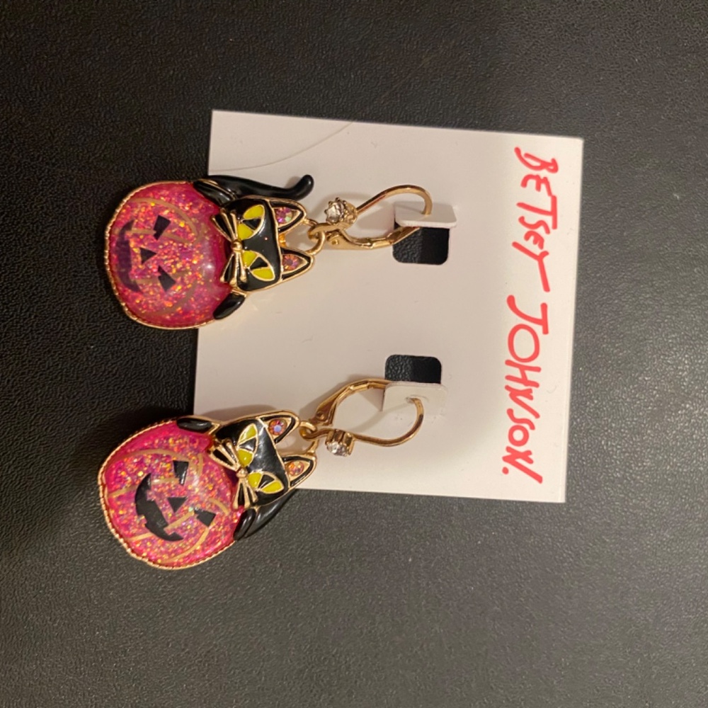 Betsey Johnson cat earirngs - Picture 2 of 2